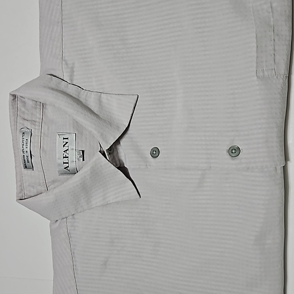 Alfani Men's Gray Button Down Short Sleeve Shirt Size L #M-163 - Picture 11 of 11
